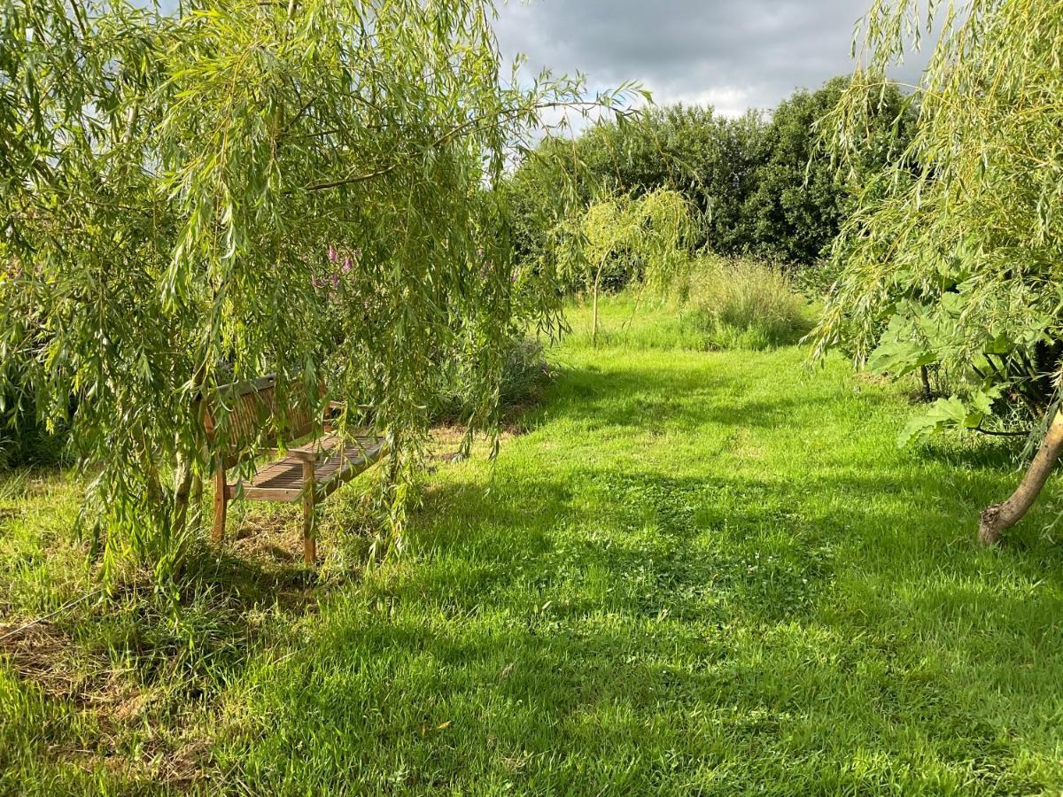 Les Sources Camping Club Les Cresnays Extérieur photo